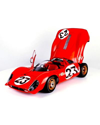 Costruisci la Ferrari 330 P4 in scala 1:8