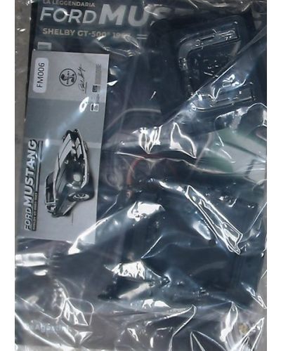 Costruisci la leggendaria Ford Mustang Shelby GT-500 in scala 1:6